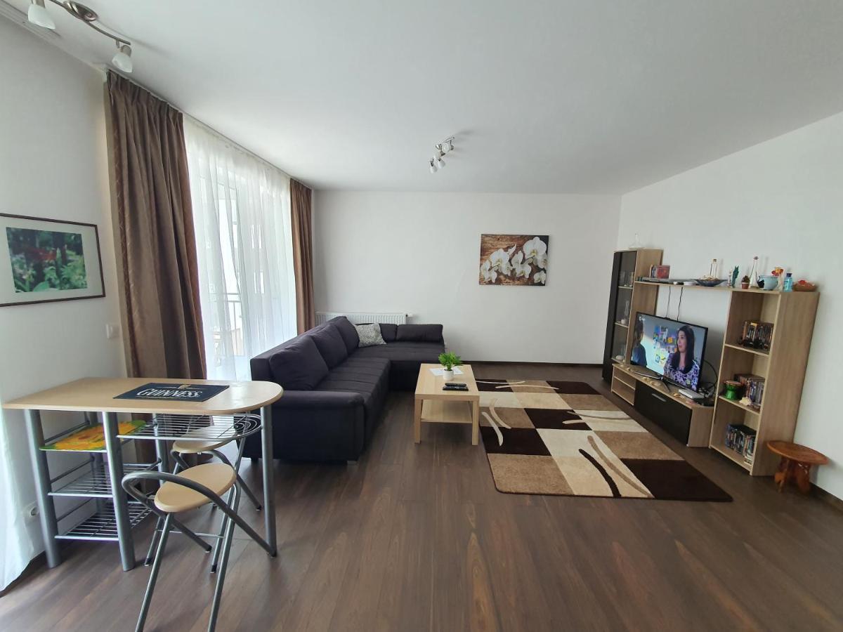Park West Apartment - Free Parking Budapeşte Dış mekan fotoğraf